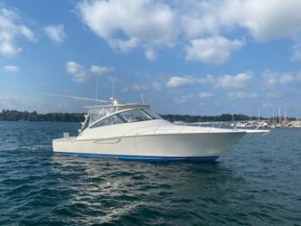 42' Viking 2013 Yacht For Sale